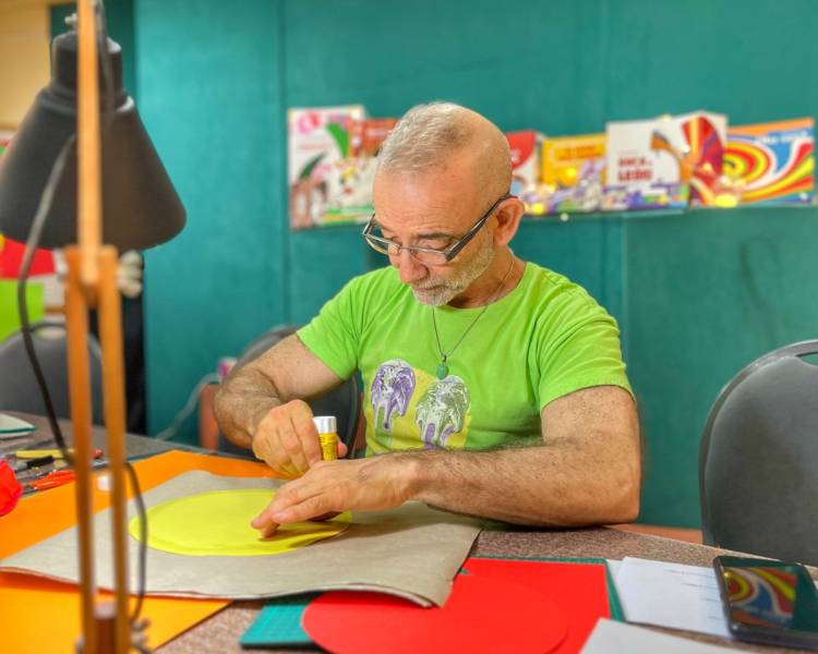 ISTVANSCH - Y EL DRAGÓN DIJO